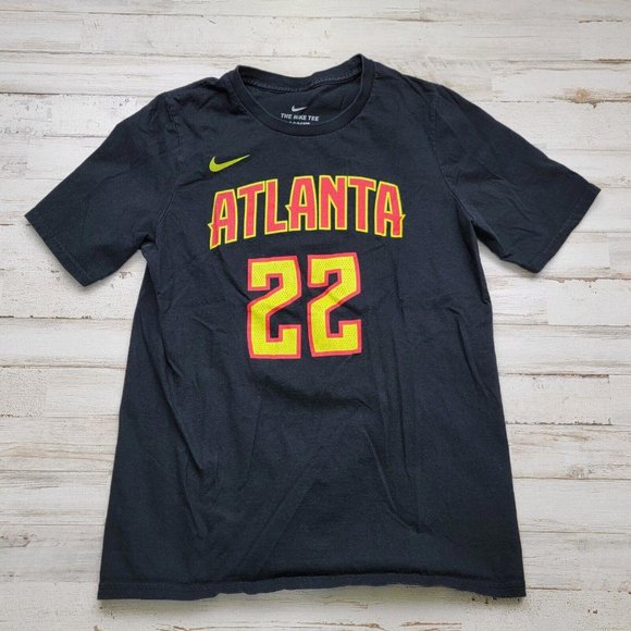 Nike Atlanta Hawks T Shirt Cam Reddish Jersey Style Tee #22 YOUTH Large 14/16 - Picture 1 of 5